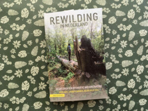 cover boek Rewilding in Nederland